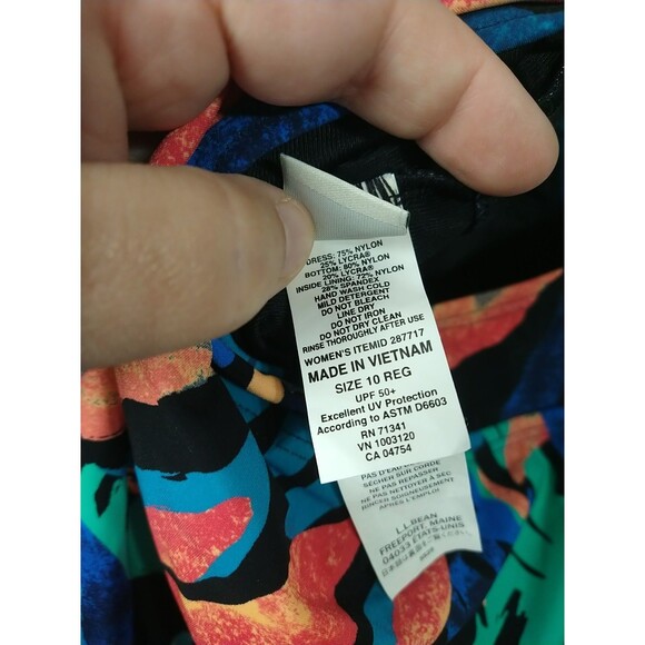 L.L. Bean Woman 10 Swimsuit Dress One Piece Tropical Halter Adjustable Strap Bra - Picture 9 of 10